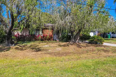 295 NW Archer Avenue, Port Saint Lucie, FL 34983 - Photo 3