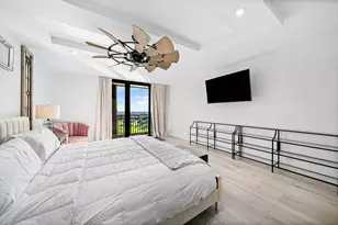 2427 Presidential Way, West Palm Beach, FL 33401 - Photo 29