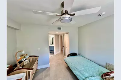 2033 SE 10th Avenue, Unit #620, Fort Lauderdale, FL 33316 - Photo 5