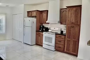 325 Mockingbird Ave, Fort Pierce, FL 34982 - Photo 11