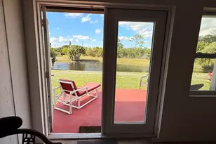 15548 Bottlebrush Cir, Delray Beach, FL 33484 - Photo 9