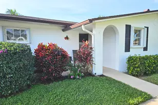 2920 Crosley Dr E, West Palm Beach, FL 33415 - Photo 1