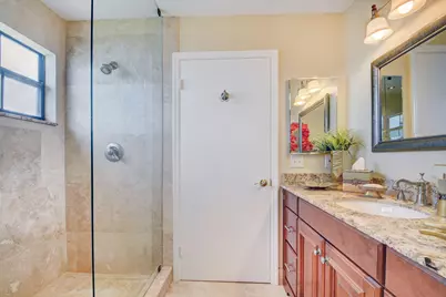12561 Shoreside Lane, Wellington, FL 33414 - Photo 25