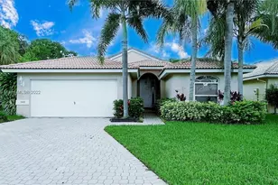 5449 Grande Palm Cir, Delray Beach, FL 33484 - Photo 1