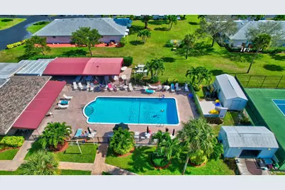 1390 High Point Way Sw, Unit #D, Delray Beach, FL 33445 - Photo 37