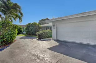 1298 NW 4th St, Boca Raton, FL 33486 - Photo 5