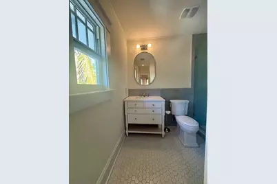 [Address not provided], West Palm Beach, FL 33401 - Photo 25