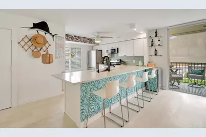 127 Yacht Club Way, Unit #111, Hypoluxo, FL 33462 - Photo 9