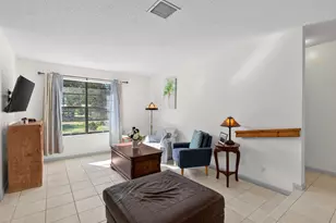 16319 E Cheltenham Dr, Loxahatchee, FL 33470 - Photo 11