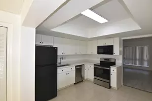 2260 NE 5th Ave, Boca Raton, FL 33431 - Photo 17