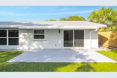 6210 SW 6th Street, Margate, FL 33068 - Photo 9