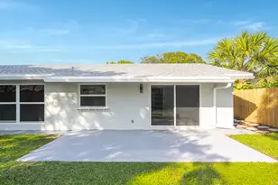 6210 SW 6th St, Margate, FL 33068 - Photo 9