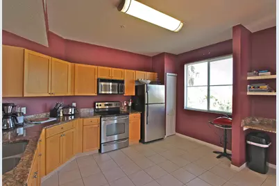 11033 Legacy Boulevard, Unit #301, Palm Beach Gardens, FL 33410 - Photo 7