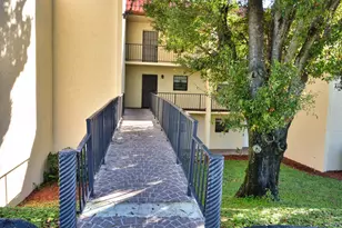 2050 Oleander Blvd Unit, Fort Pierce, FL 34950 - Photo 39