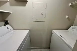 7824 Sonoma Springs Cir, Lake Worth, FL 33463 - Photo 7