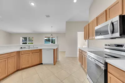530 SW Butler Avenue, Port Saint Lucie, FL 34983 - Photo 7