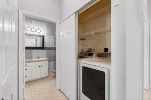 3162 Via Poinciana, Lake Worth, FL 33467 - Photo 41