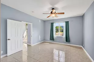 3162 Via Poinciana, Lake Worth, FL 33467 - Photo 23