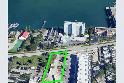 3139 Lake Shore Drive, Riviera Beach, FL 33404 - Photo 1