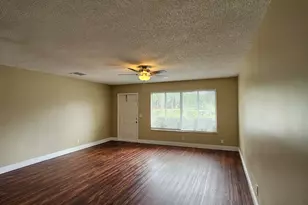 4876 Orleans Ct, Haverhill, FL 33415 - Photo 9