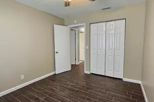4876 Orleans Ct, Haverhill, FL 33415 - Photo 21