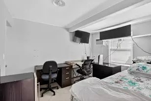 256 SW 11th Pl, Boca Raton, FL 33432 - Photo 23