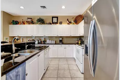 13637 Paisley Drive, Delray Beach, FL 33446 - Photo 15
