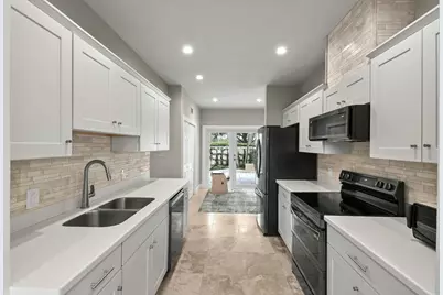 2576 Muirfield Court, Wellington, FL 33414 - Photo 9