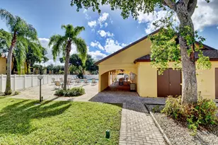 460 NW 20th St, Boca Raton, FL 33431 - Photo 13