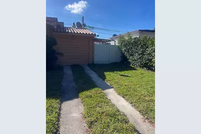 210 W 60 Street #B, Hialeah, FL 33012 - Photo 1