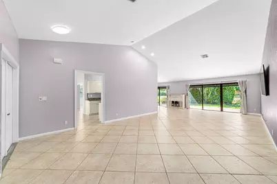 6200 Via Tierra, Boca Raton, FL 33433 - Photo 5