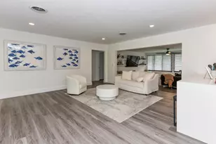 700 SW 4th St, Boca Raton, FL 33486 - Photo 13