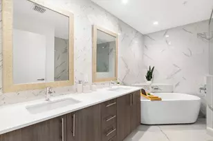 236 SE 5th Ave, Delray Beach, FL 33483 - Photo 11