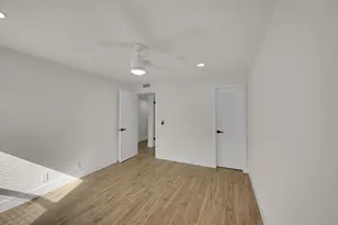 582 Flanders M Dr, Delray Beach, FL 33484 - Photo 17