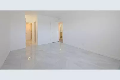 808 SE 7 Street, Unit #305, Deerfield Beach, FL 33441 - Photo 11