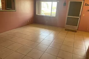 500 Village Green Cir W, Palm Springs, FL 33461 - Photo 5