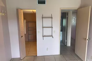 500 Village Green Cir W, Palm Springs, FL 33461 - Photo 13