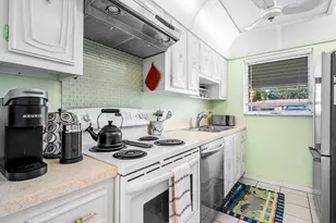 1010 Circle Terrace E Unit, Delray Beach, FL 33445 - Photo 11