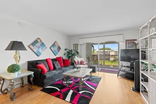 14360 Strathmore Ln, Delray Beach, FL 33446 - Photo 5