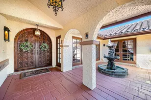 22 Marlwood Ln, Palm Beach Gardens, FL 33418 - Photo 9