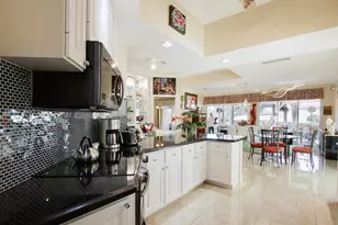 1402 James Bay Rd, Palm Beach Gardens, FL 33410 - Photo 21