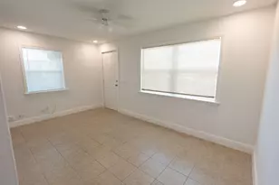 3652 Alexander Ct, Lake Worth, FL 33463 - Photo 5