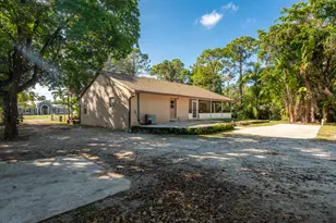 17889 62nd Rd N, The Acreage, FL 33470 - Photo 5
