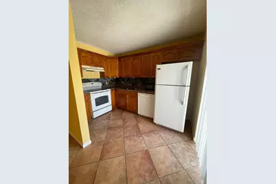 61 Lake Arbor Drive, Palm Springs, FL 33461 - Photo 5