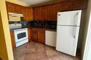 61 Lake Arbor Dr, Palm Springs, FL 33461 - Photo 5