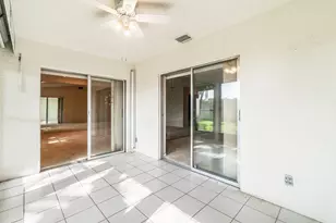 8248 Summerbreeze Ln, Boca Raton, FL 33496 - Photo 23