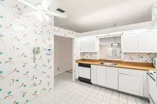 8248 Summerbreeze Ln, Boca Raton, FL 33496 - Photo 11