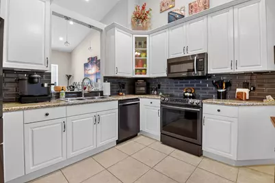 6210 Heliconia Road, Delray Beach, FL 33484 - Photo 13
