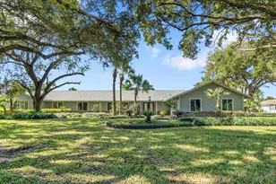 8631 Steeplechase Dr, Palm Beach Gardens, FL 33418 - Photo 1