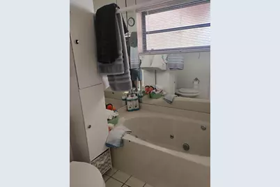 5665 Lakeview Mews Drive, Boynton Beach, FL 33437 - Photo 19